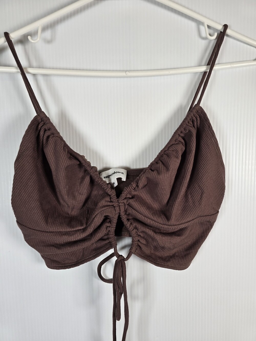 NWOT Superdown Daliah Ruched Ribbed Cami Top in Brown Drawstring Crop Tank SizeM